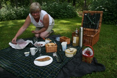 En härlig picknick i Arvika fick inviga Gunillas väska.